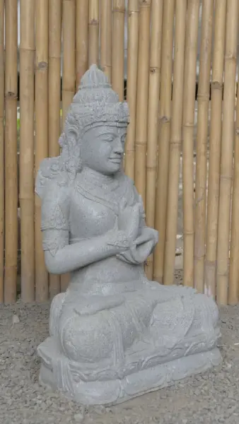 Product image 3 of the product “Seated Dewi Sri, position chakra turning the wheel, 79 cm high riverstone grey, modell with sativa ”